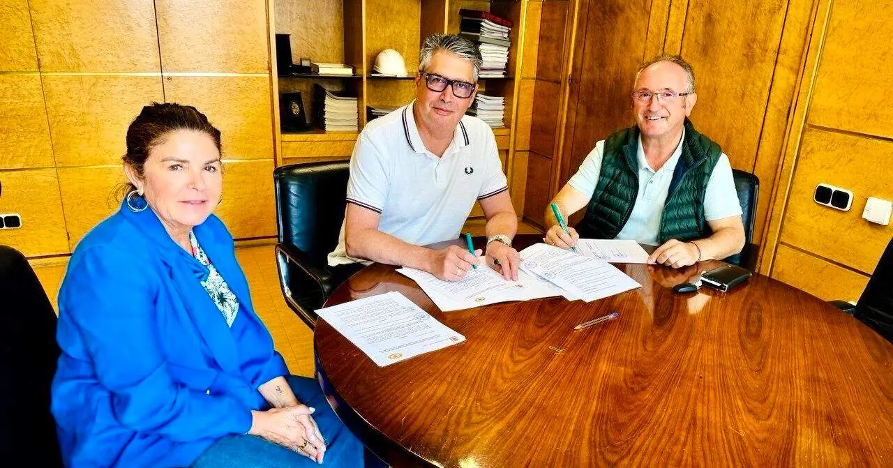 Firma Convenio Asociaci&oacute;n Espa&ntilde;ola Mast&iacute;n 2