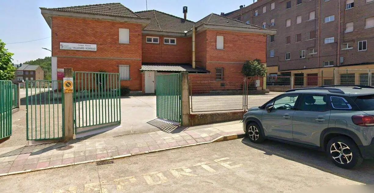 Colegio de Educaci&oacute;n Infantil y Primaria Valladares Rodr&iacute;guez de Toreno 1