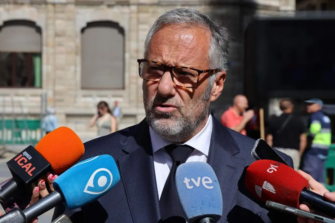 El vicepresidente primero y consejero de Desregulaci&oacute;n, Familia y Ayudas Sociales, Carlos Poll&aacute;n, este mi&eacute;rcoles en Le&oacute;n. Foto: Campillo.