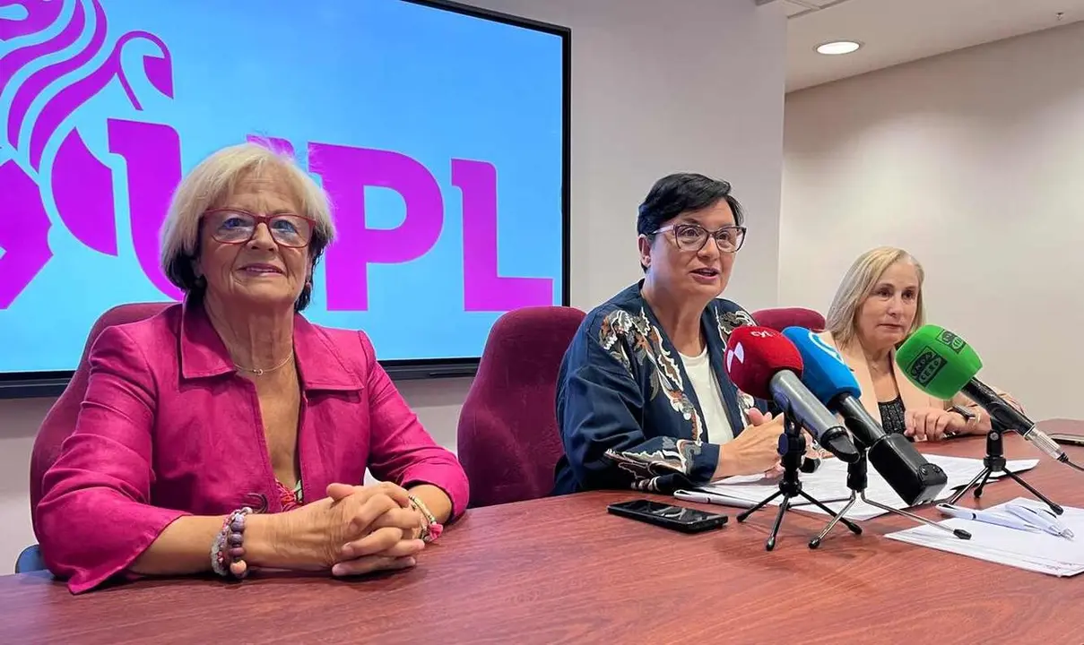 Un instante de la rueda de prensa ofrecida en la sede de UPL.