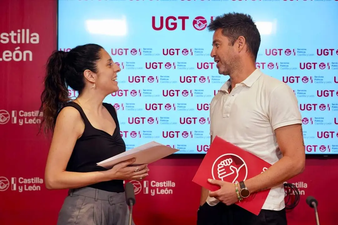 Representantes del sector de la ense&ntilde;anza de UGT Servicios P&uacute;blicos Castilla y Le&oacute;n analizan la situaci&oacute;n del profesorado en el inicio del curso.