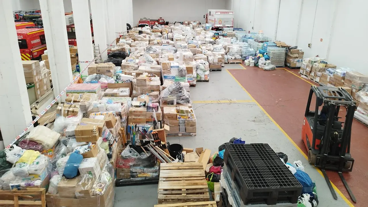 Imagen del material recepcionado por la Diputación de León para su envío a la comunidad valenciana.