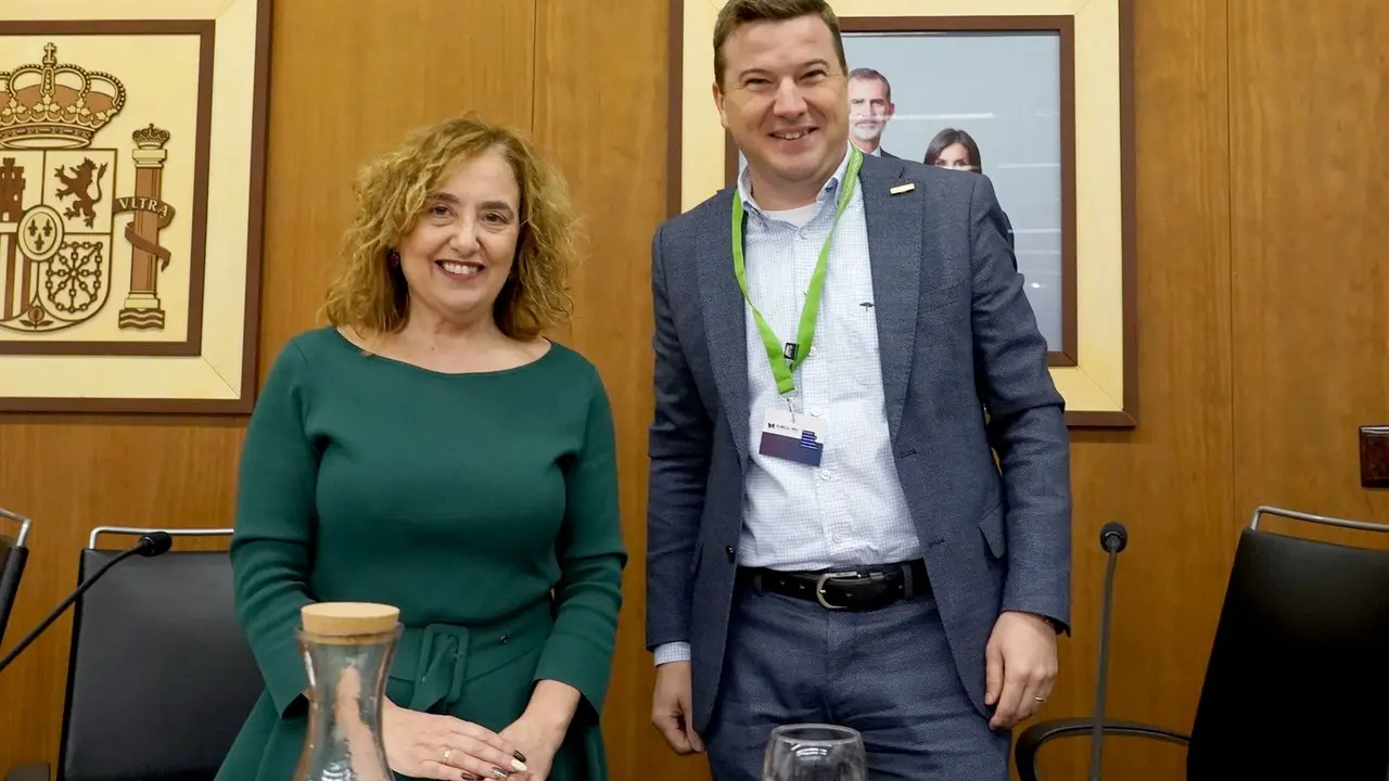 El Campus del Bierzo, de la Universidad de León, y la Universidad de Hasselt (Bñelgica) se unen ara trabajar en proyectos comunes del ámbito de las ciencias de la salud.