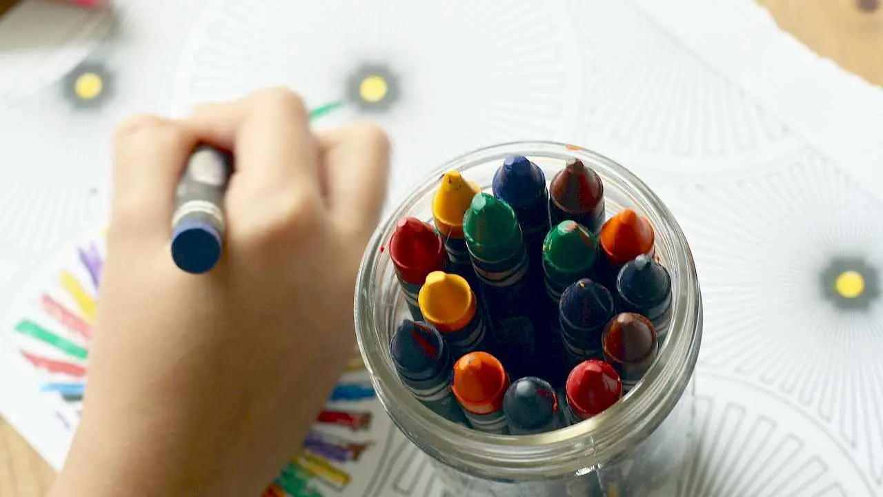 León recibe más de 8,5 millones para educación infantil gratuita en el curso 2025-2026.
