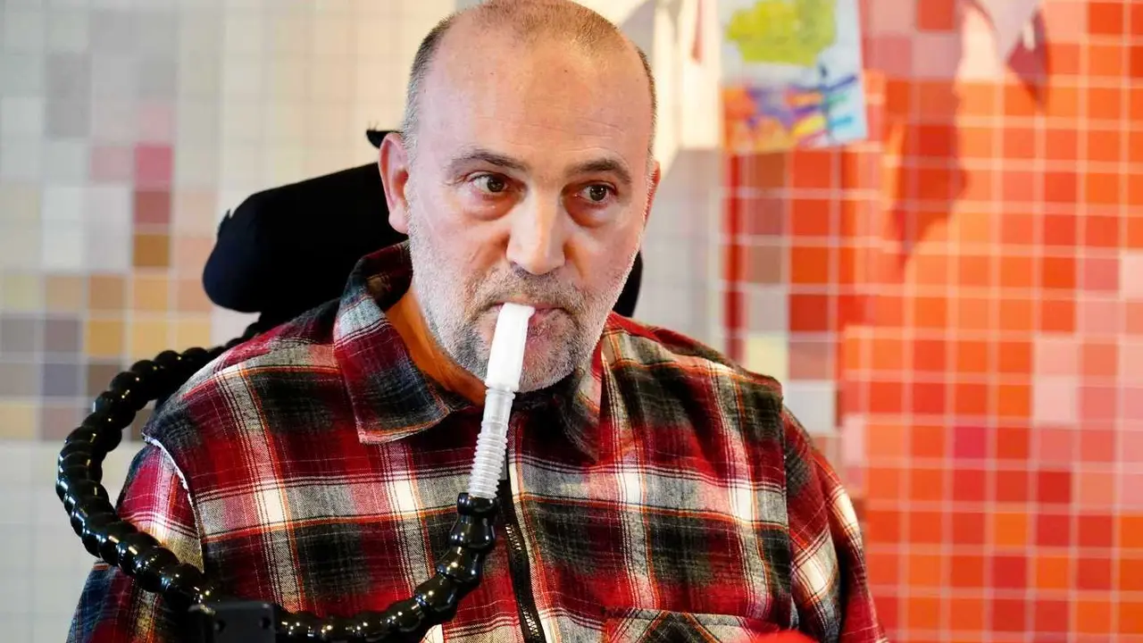 El leonés Urbano González, enfermo de Esclerosis Lateral Amiotrófica.