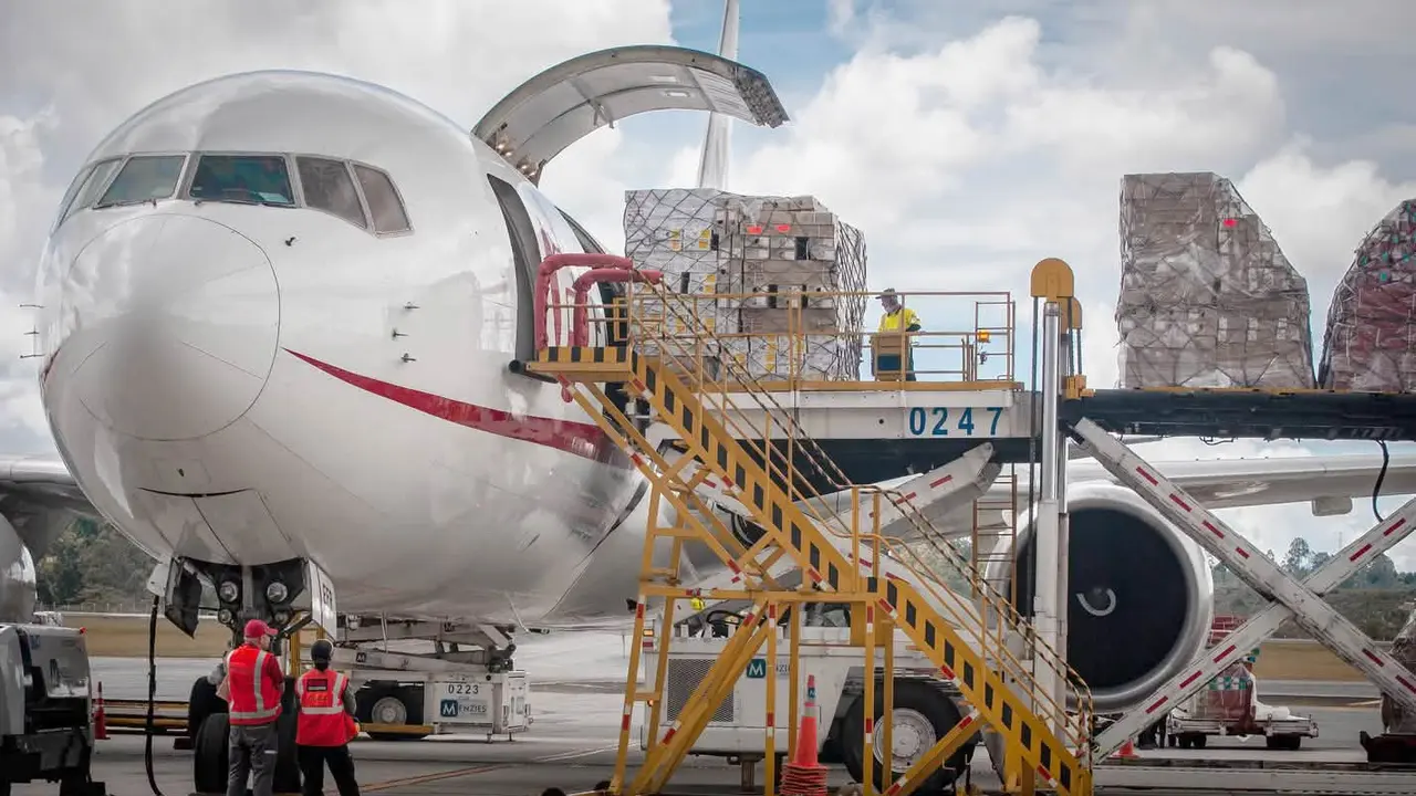 Alantre se suma a la petición de una terminal de carga para León.