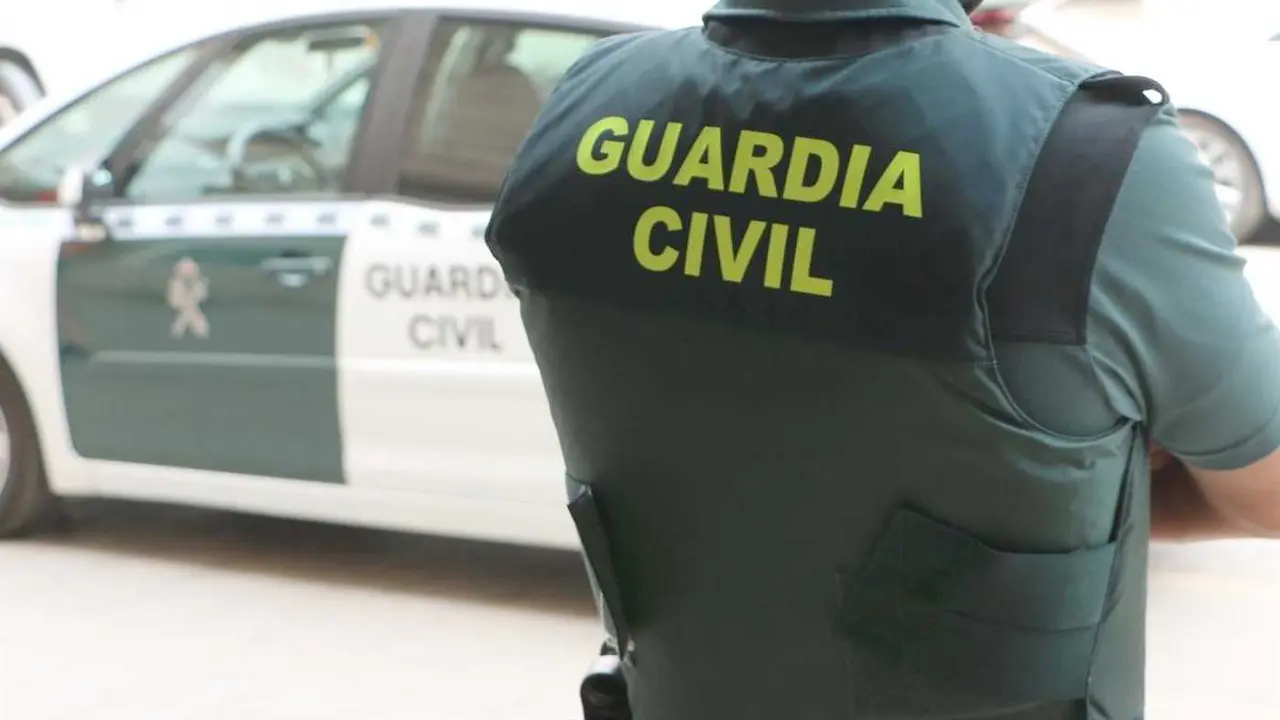 La Guardia Civil multiplica sus efectivos durante las fiestas de Bembibre.