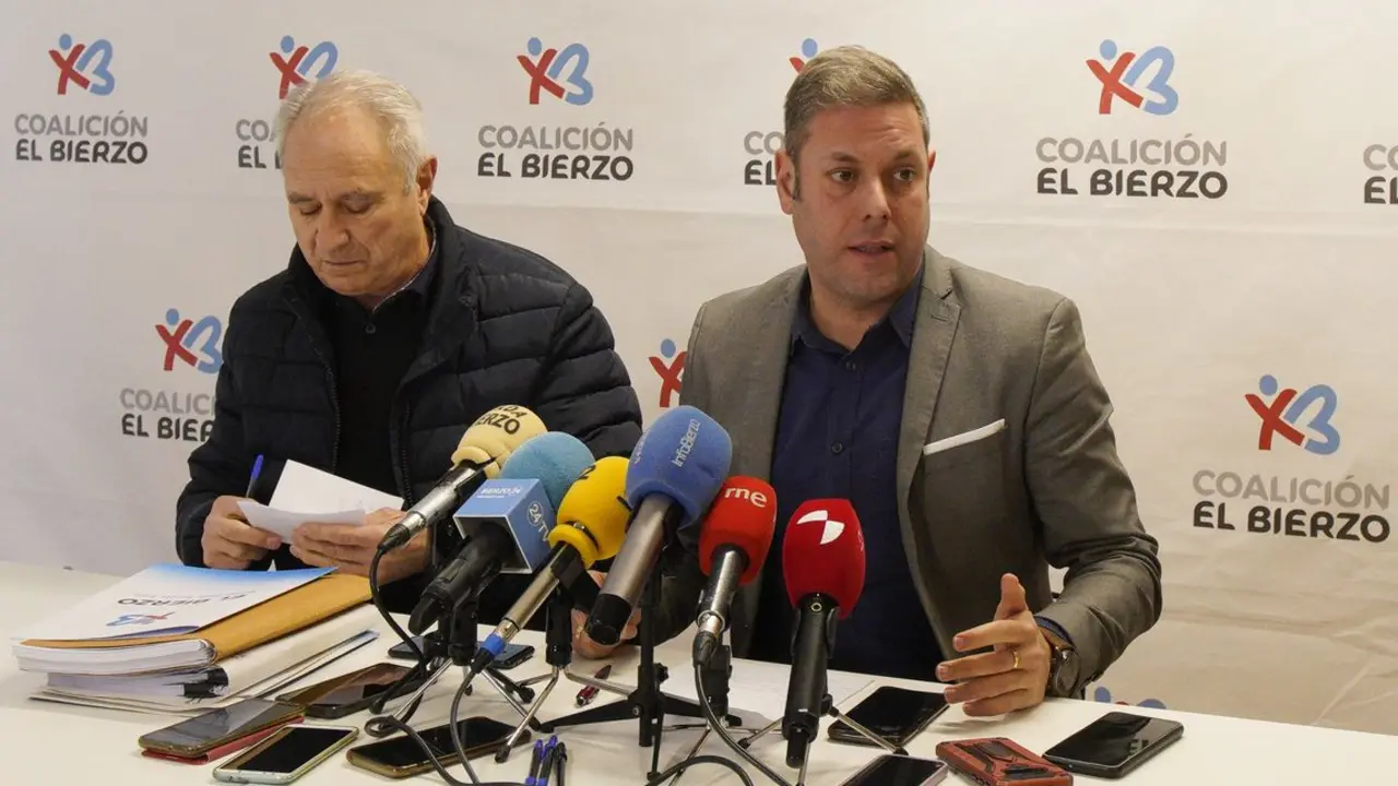 Coalición por El Bierzo informa de la apertura de un expediente sancionador al Ayuntamiento de Igüeña. Foto: César Sánchez.