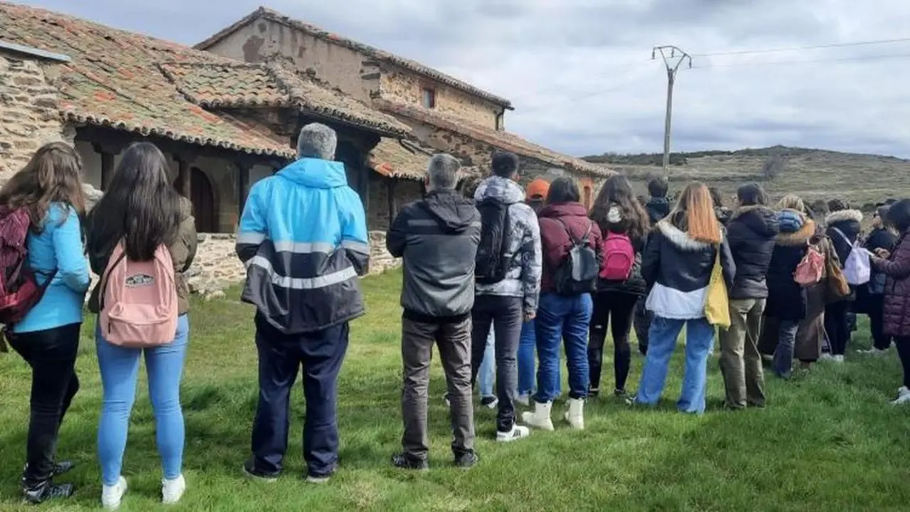 Un centenar de estudiantes profundiza en las oportunidades y la riqueza natural, social y cultural del medio rural gracias a ExperimentaLeón.