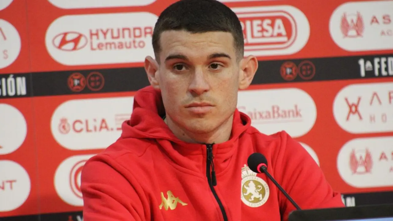 Santi Samanes, jugador de la Cultural y Deportiva Leonesa durante la última temporada.