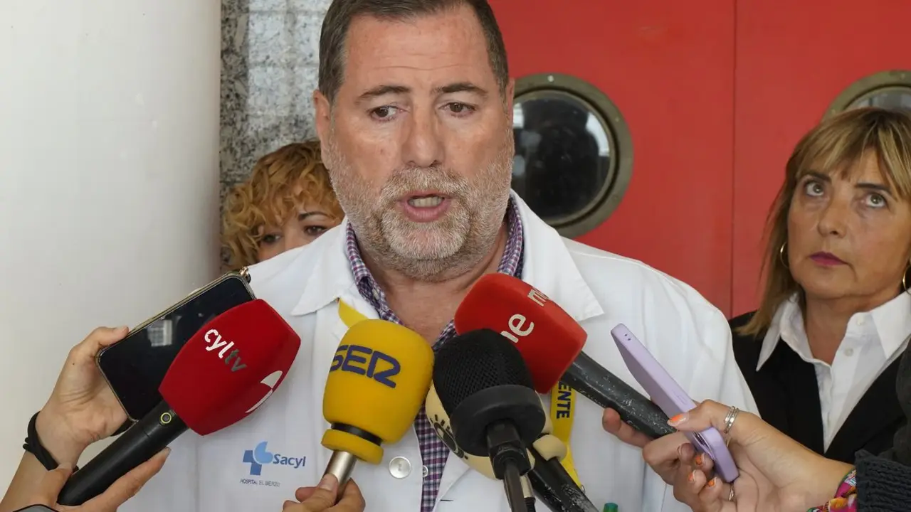 El gerente del hospital El Bierzo de Ponferrada, Juan Ortiz de Saracho. Foto: César Sánchez.
