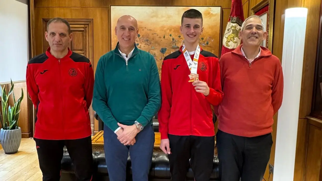 Recepción taekwondo Marcos López.