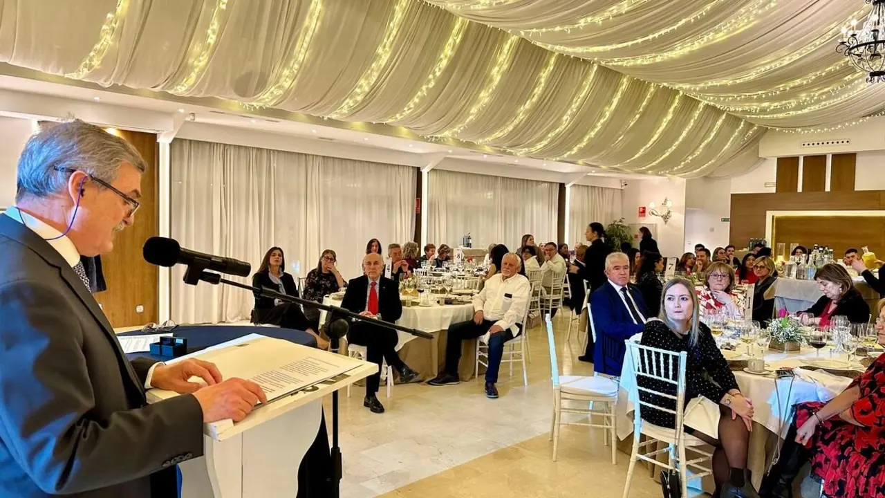 El presidente del Colegio Oficial de Dentistas de León y vicepresidente del Consejo General de Dentistas, Francisco José García Lorente.