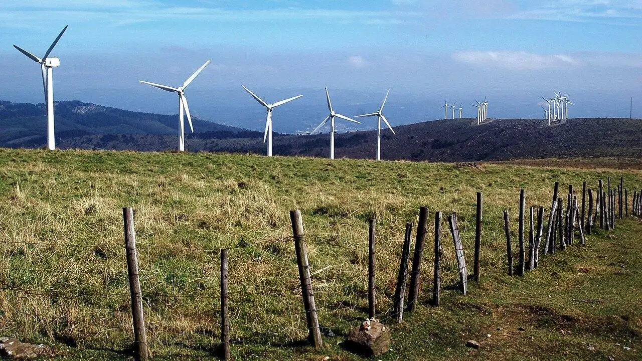 Castilla y León revalida el liderazgo nacional con el 92,8 % de la generación eléctrica con renovables en 2024, un 7,6 % más.