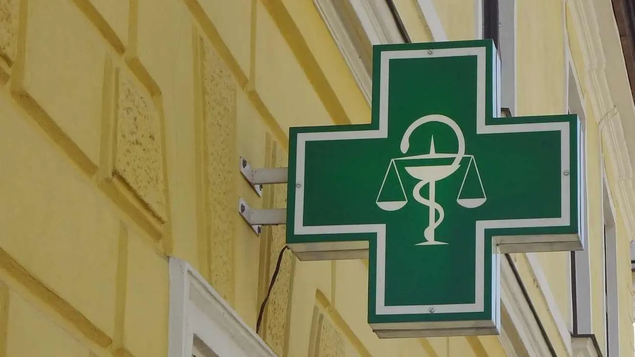 Sahagún sufre constantes pérdidas de servicio farmacéutico durante la noche.