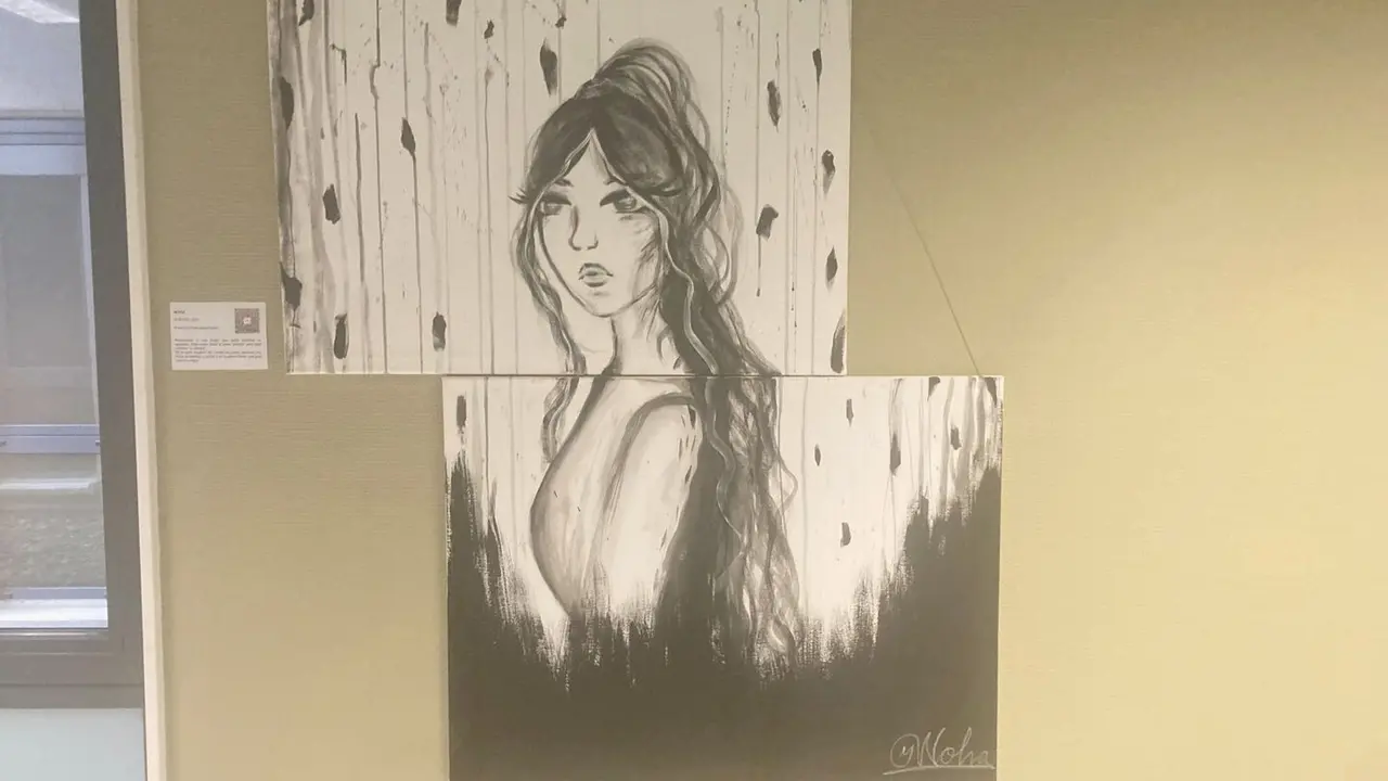 El Hospital de León acoge la exposición CONECT-arte de Cruz Roja.
