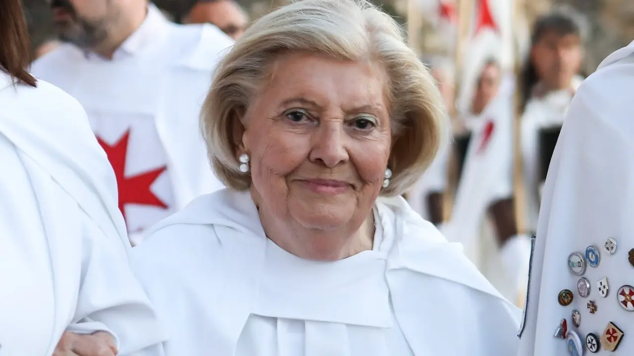 Amalita Ruiz es galardonada con el XXXIX Botillo de Oro de Coalición por el Bierzo.