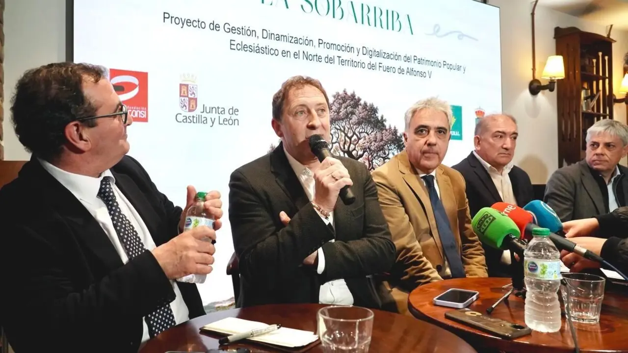 Presentación del proyecto de gestión, dinamización, promoción y digitalización ''Patrimonio popular y eclesiástico en el norte del territorio del Fuero de Alfonso V’. Foto: Campillo.