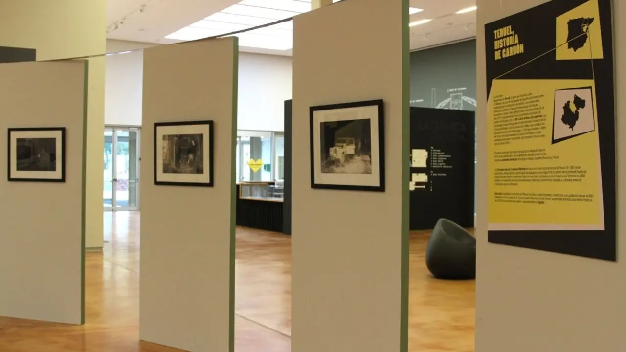 La Térmica Cultural acoge una exposición sobre la memoria visual del carbón en las cuencas de Teruel.3