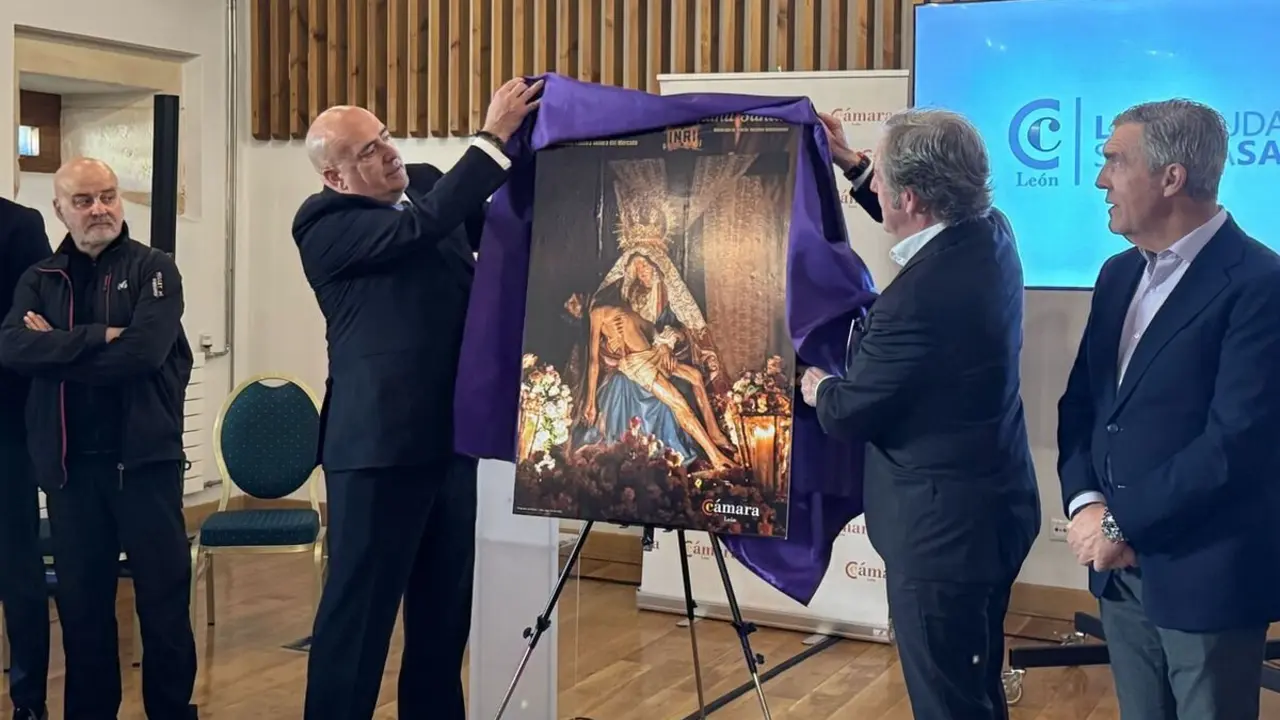 Presentación de la campaña de Semana Santa de León 2025 en la Cámara de Comercio.3
