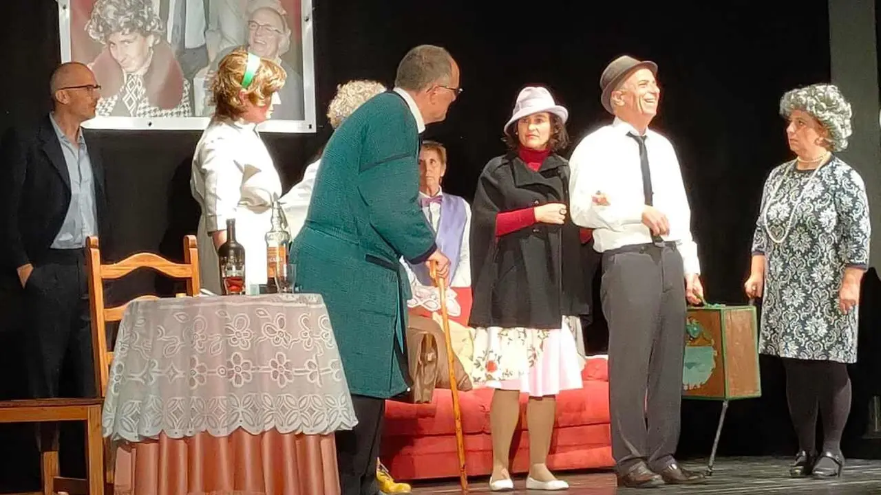 Tilín Telón teatro, sobre el escenario.
