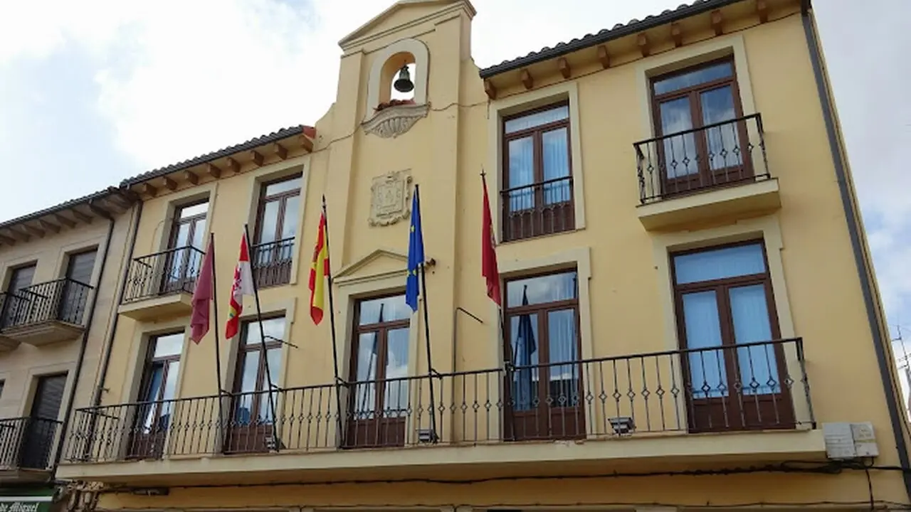 Imagen del Ayuntamiento de Sahagún.