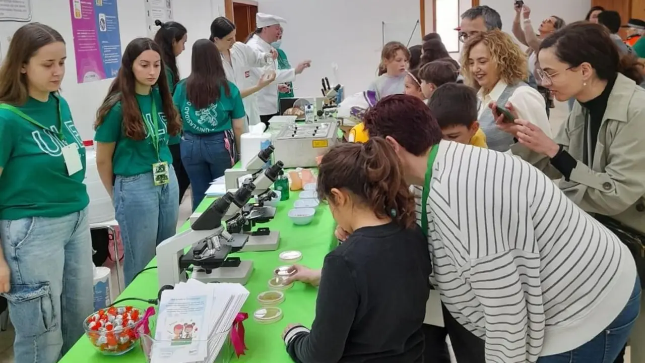 IV edición de Expociencia en el campus de Ponferrada.