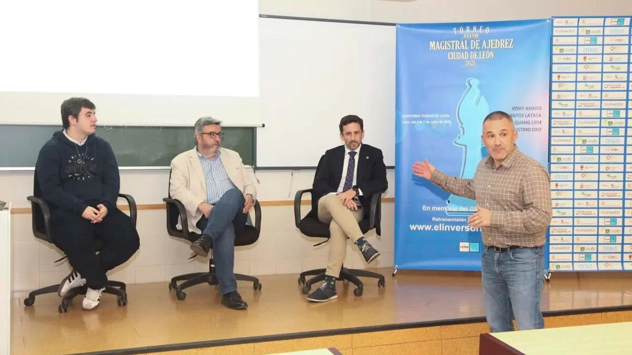 La ULE y el Magistral celebran una conferencia sobre la Inteligencia Artificial como medio para el rendimiento mental.