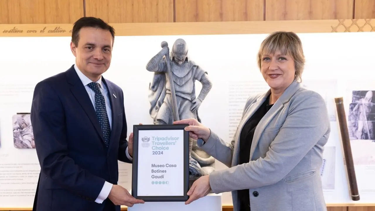 Casa Botines gana el premio 'Travellers' Choice' de la plataforma Tripadvisor.