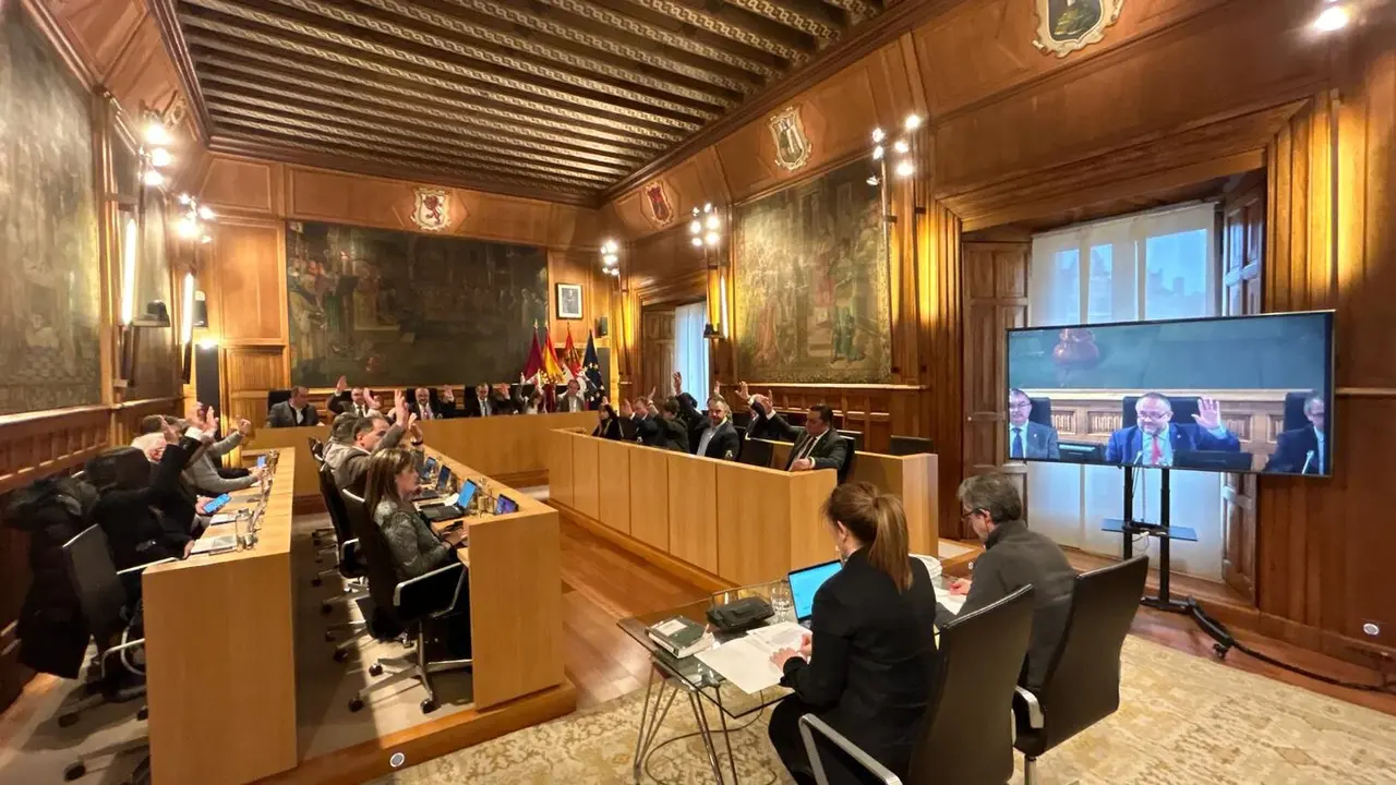 Pleno de la Diputación de León este miércoles.