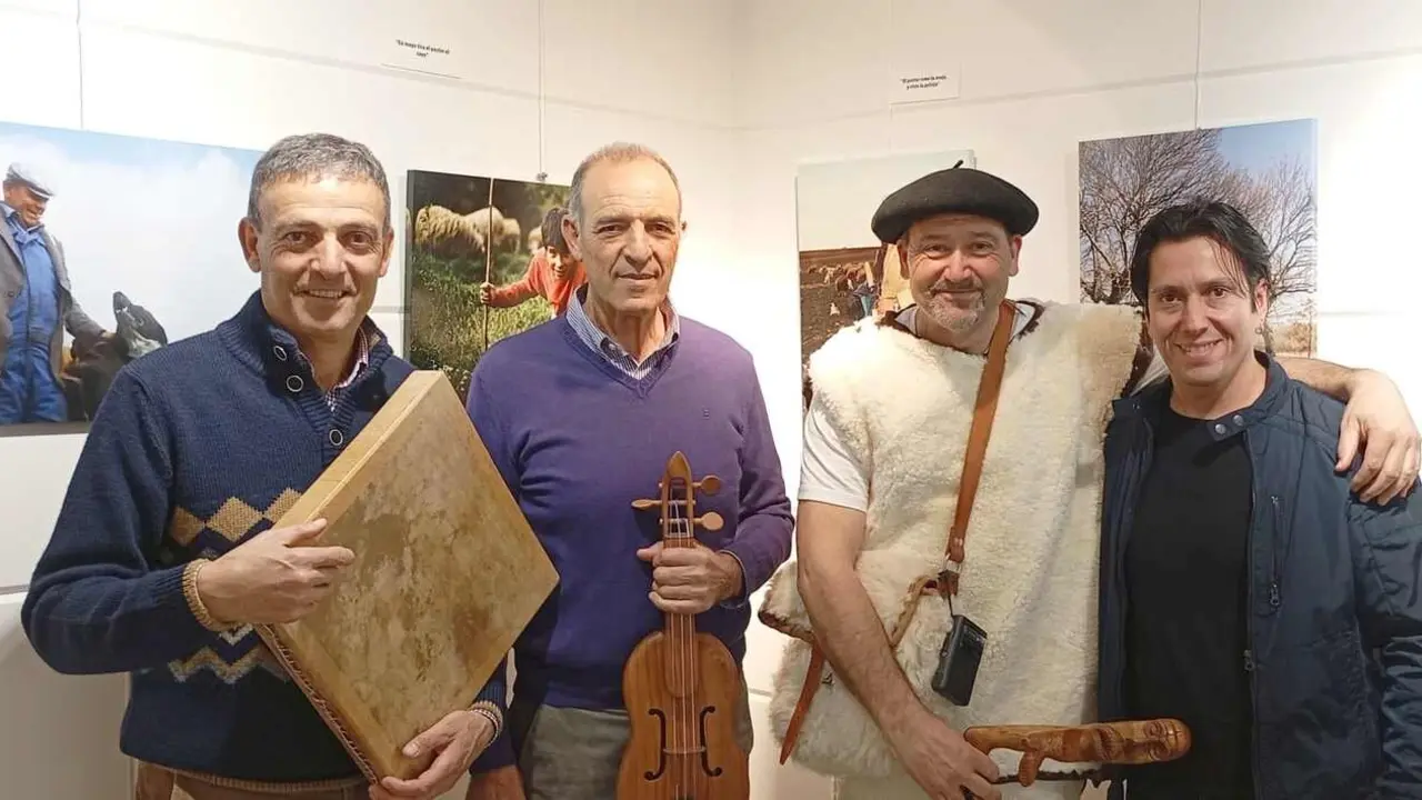 'Mis pastores', la exposición que lleva la tradición a Santa María del Páramo.