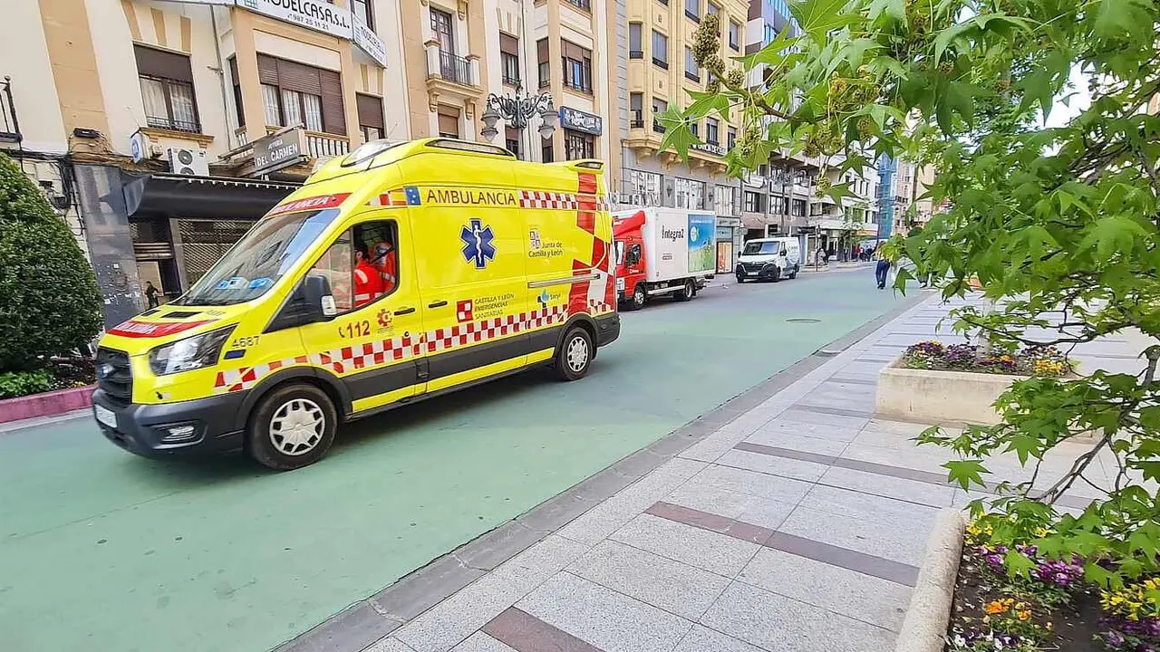 Este martes 29 de abril, León recupera su ritmo habitual después del apagón generalizado que este lunes paralizó buena parte del país y dejó su huella en la capital leonesa.