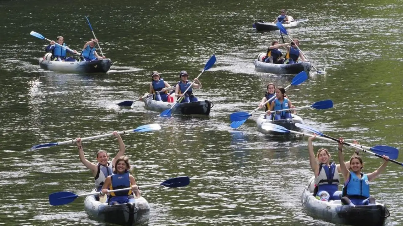 El área de deportes de la ULE programa una excursión para descender el Sella en canoa.