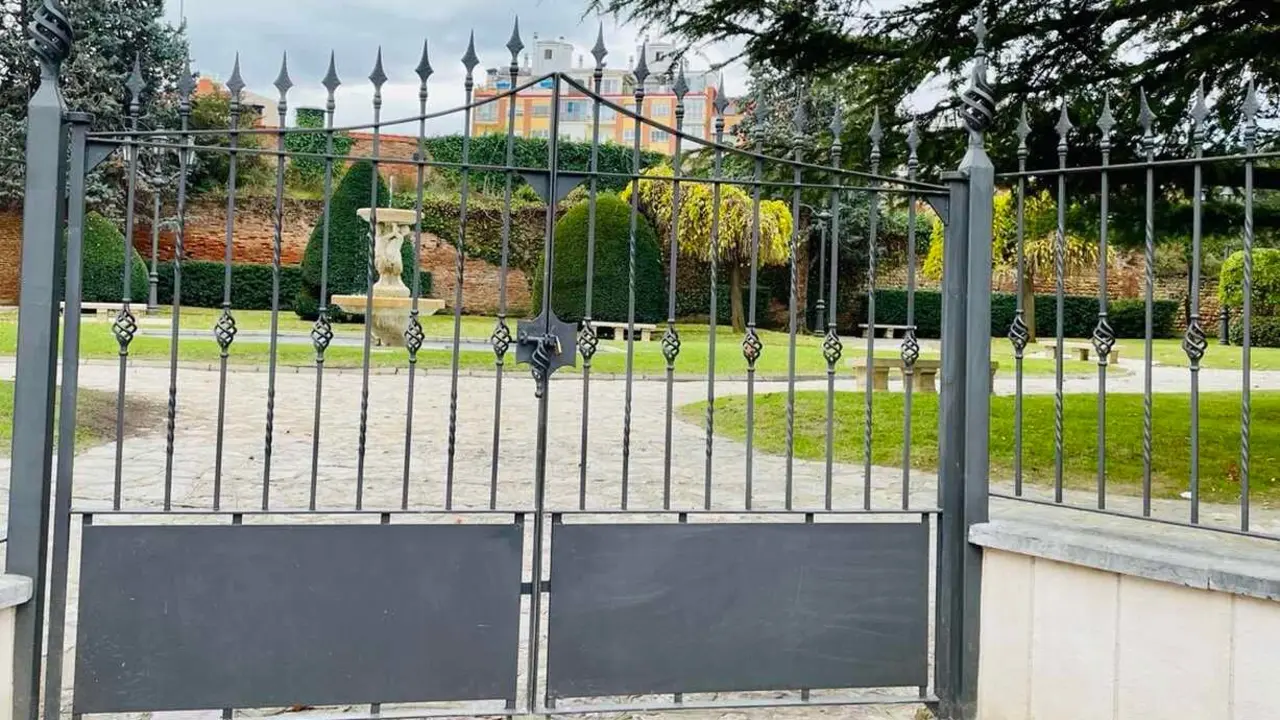 El parque del Cid estará cerrado por mantenimiento este jueves.