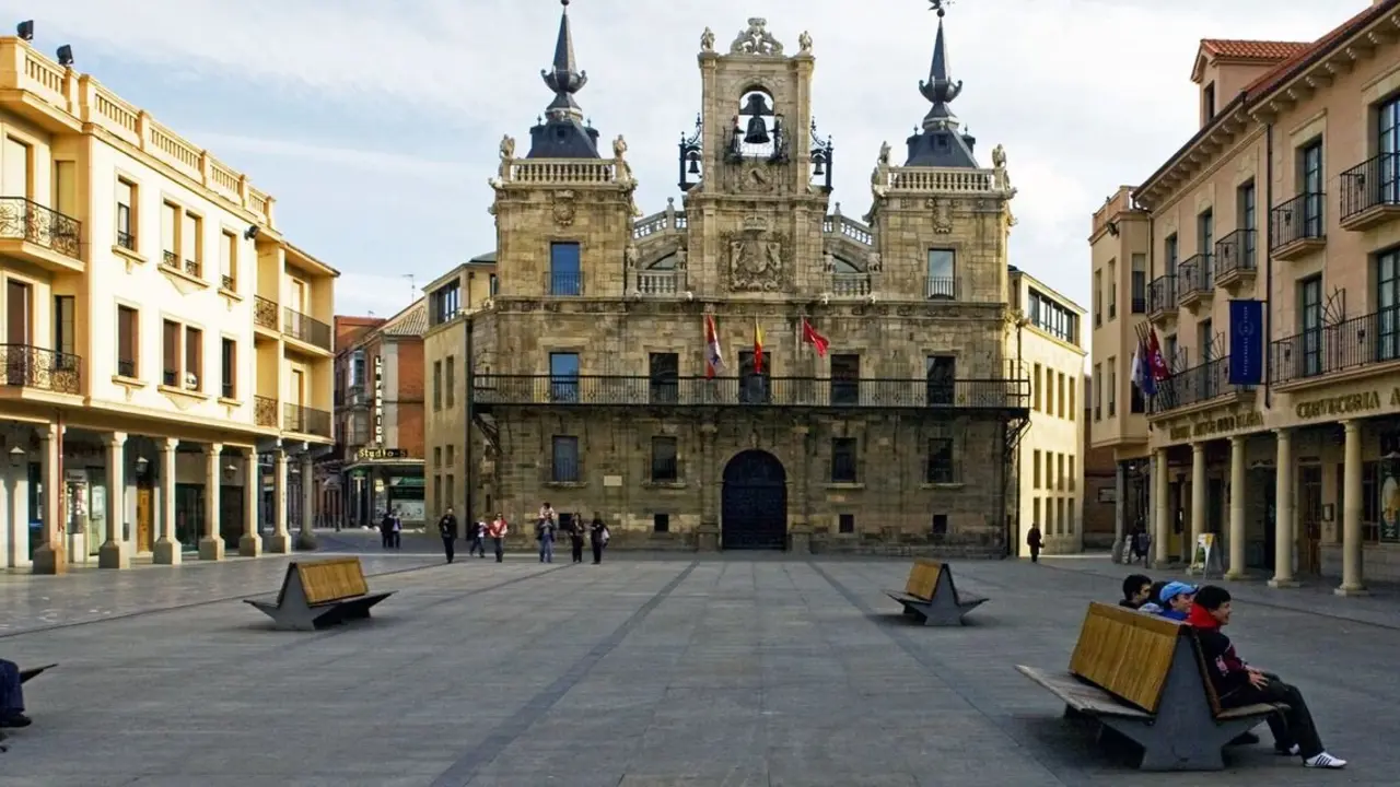 Imagen de la Plaza Mayor de Astorga.