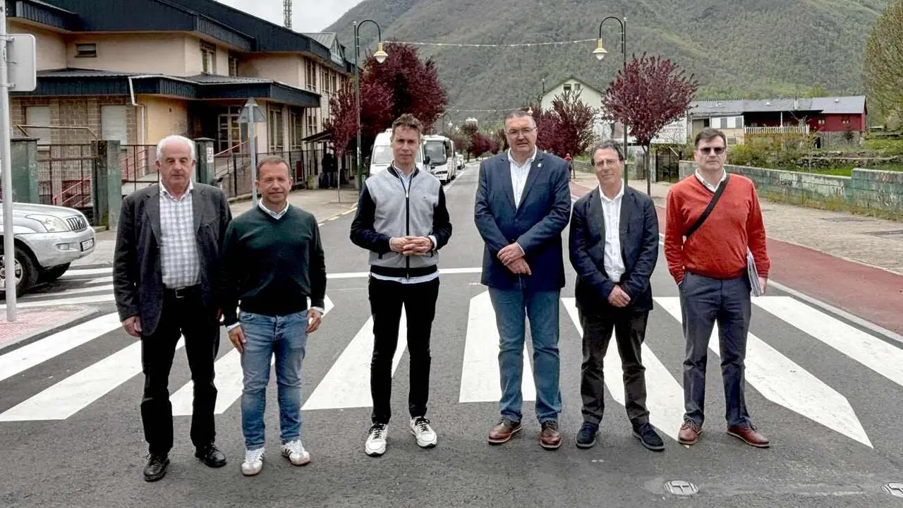 La Diputación de León destina 171.650 euros a la mejora del firme de la LE-3308 a su paso por Villablino.