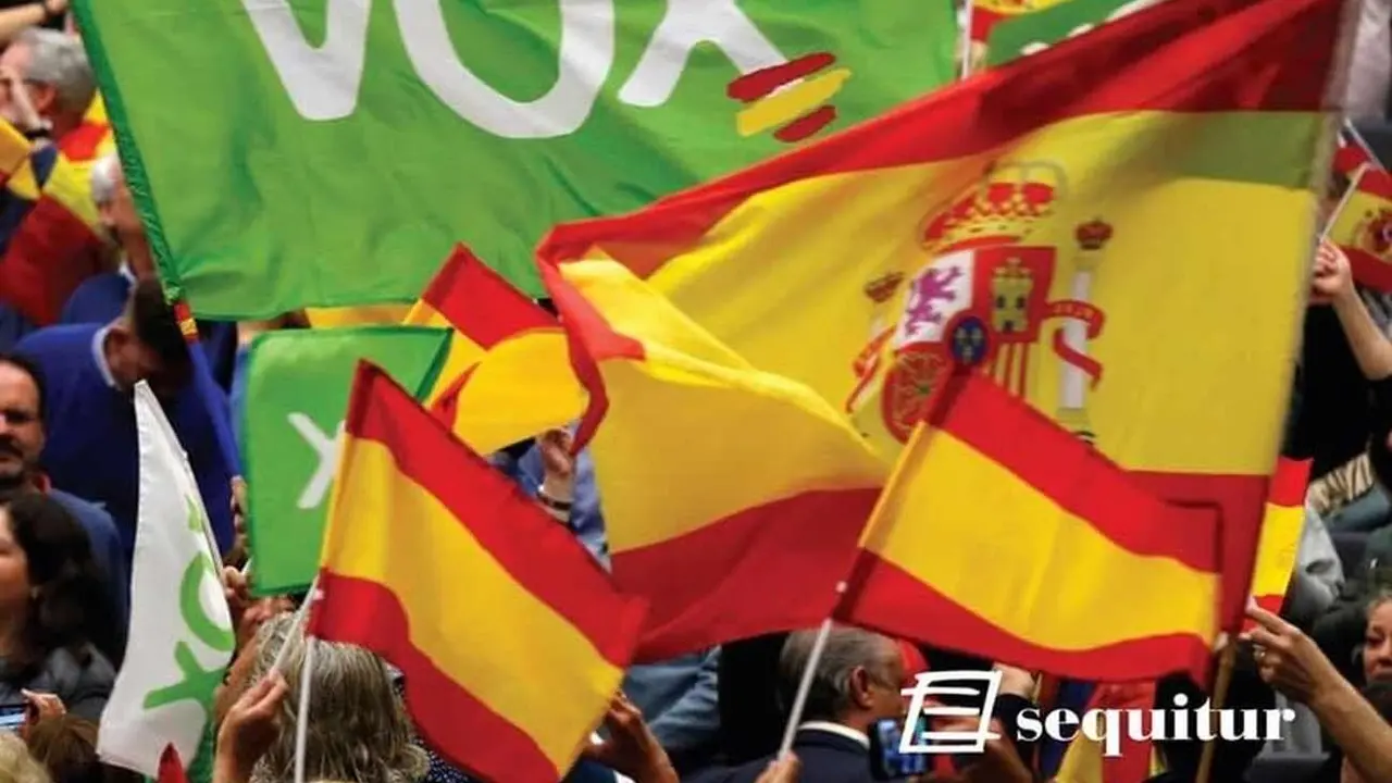 El PCE de León presenta el libro 'El lenguaje de Vox' de la exdiputada Vanessa Lillo.