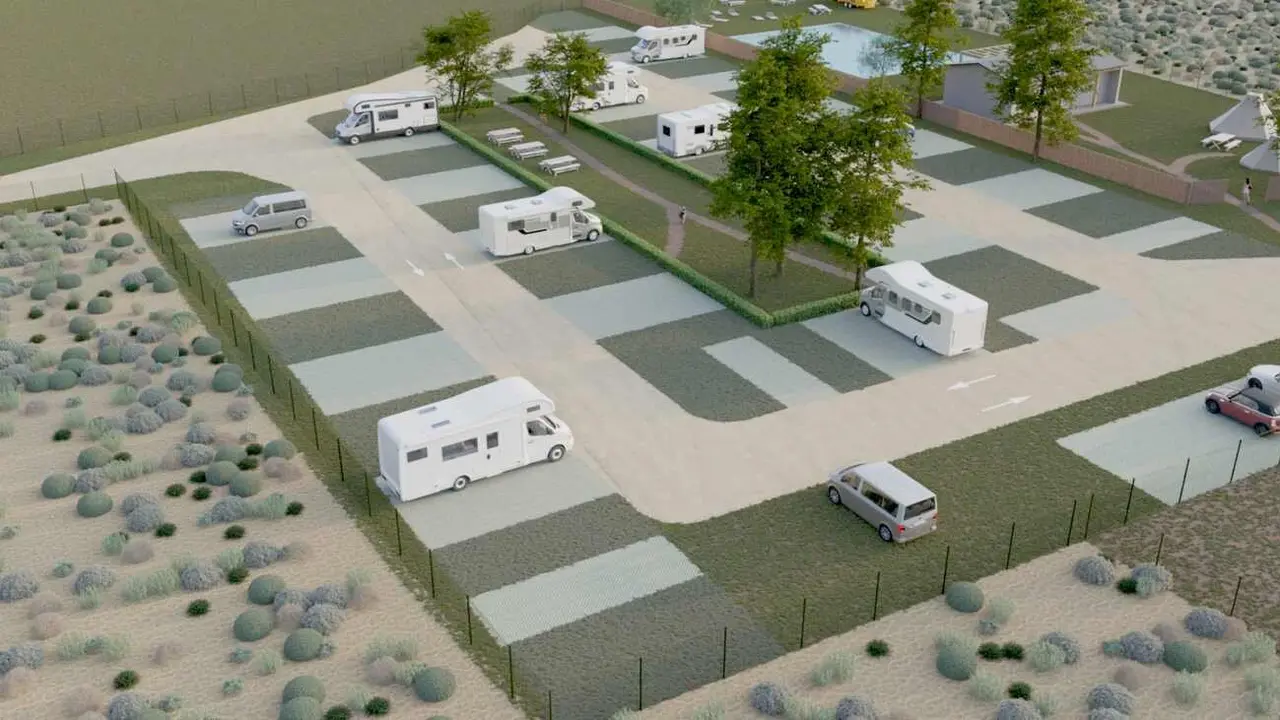 El Ayuntamiento adjudica las obras a Vías y Construcciones del Norte S.L., con un plazo de ejecución de 11 meses y una oferta de 48 parcelas para autocaravanas.