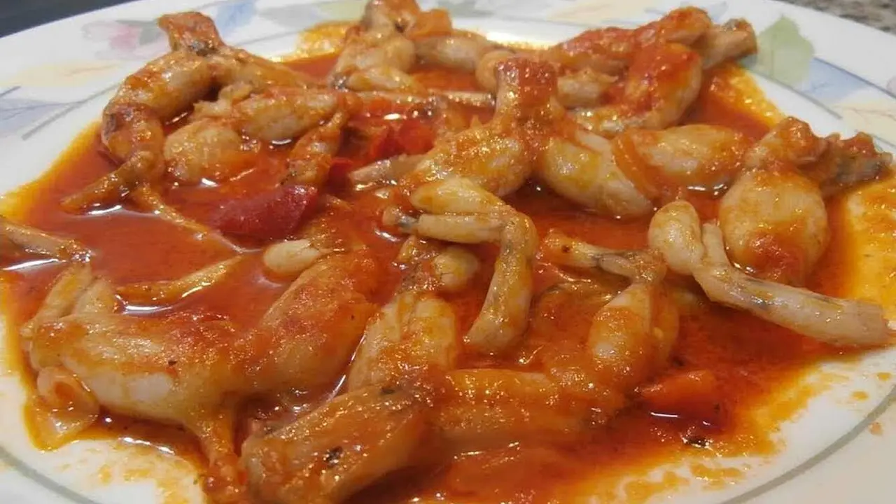 Ancas de rana a la bañezana, toda una delicia gastronómica.