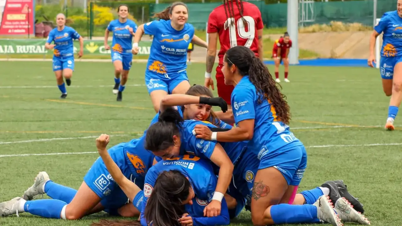 El Olímpico de León Femenino ha materializado un merecido ascenso de categoría.