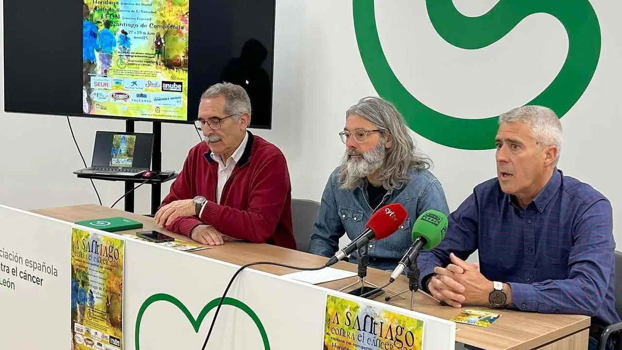 Presentación de la carrera solidaria 'A Santiago contra el cáncer'.