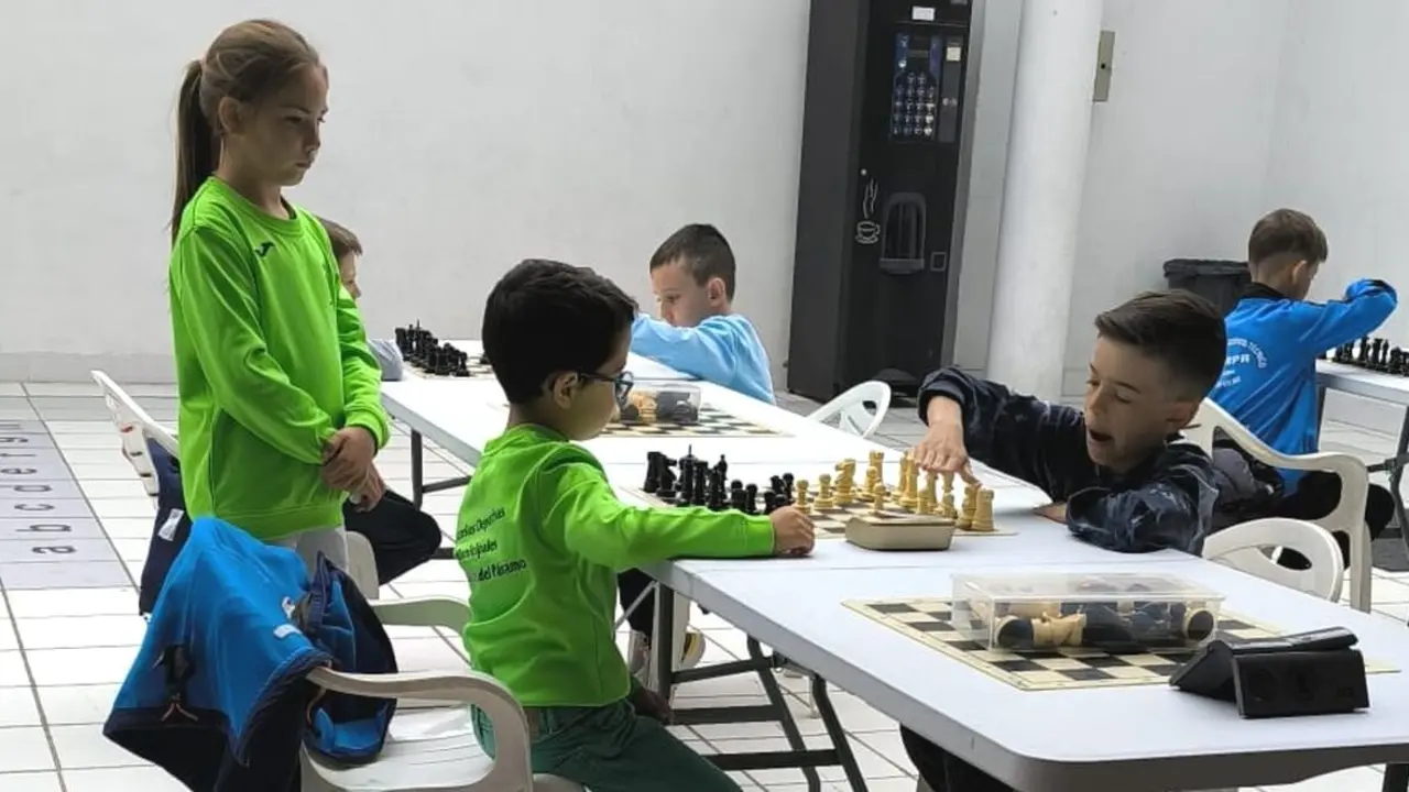 Grandes resultados de las Escuelas Deportivas Municipales de Santa María del Páramo el pasado fin de semana.