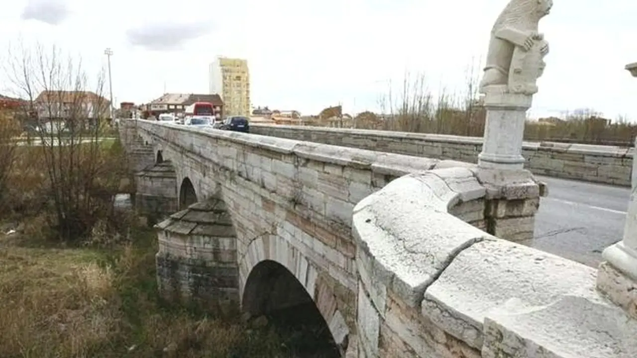 Imagen del Puente de Puente Castro.