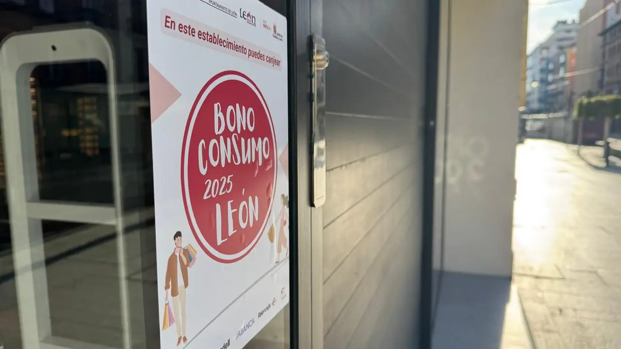 Imagen de un establecimiento comercial adscrito a la campaña de bonos al consumo.