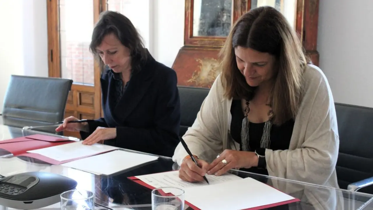 Firma del convenio entre la Ciuden y el Ministerio de Cultura.