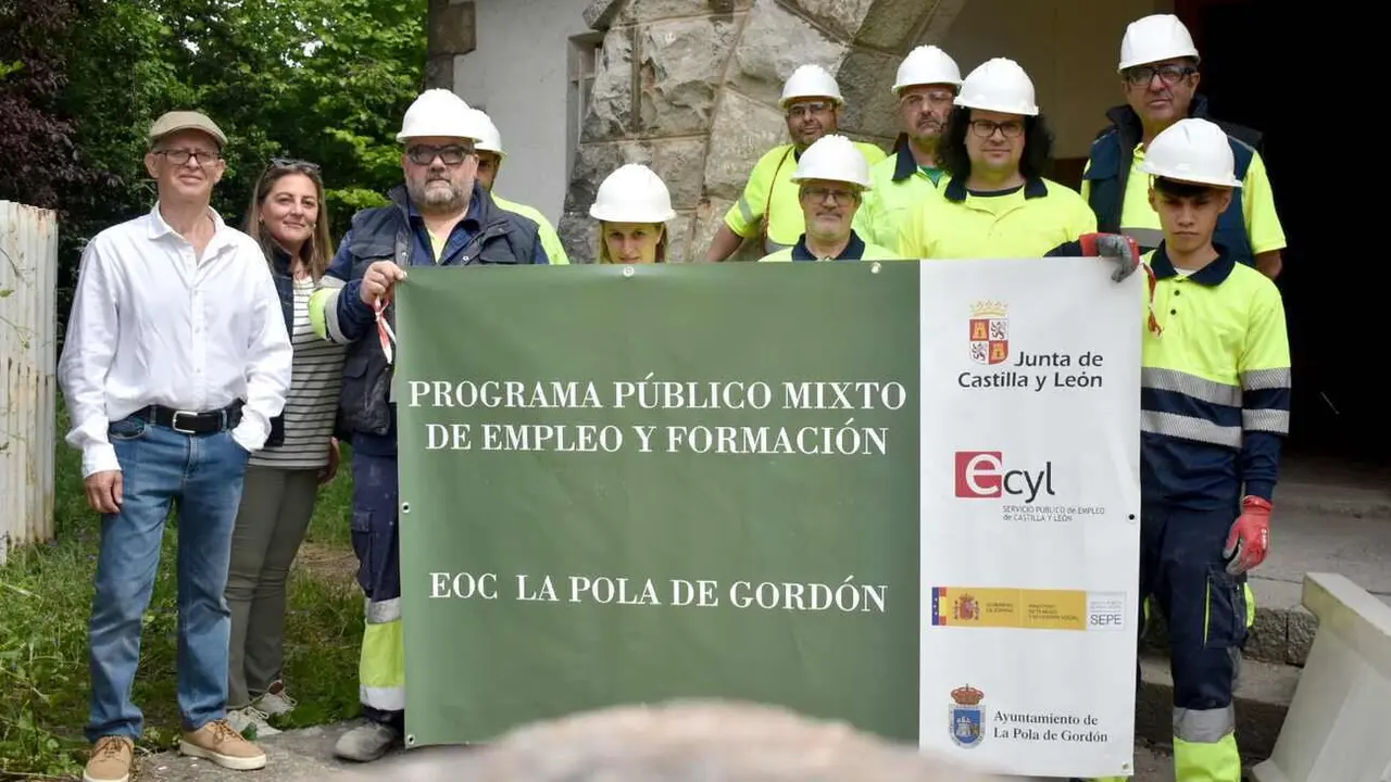 El Ayuntamiento de La Pola de Gordón ha dado continuidad a su apuesta por la inserción laboral con el inicio del Programa Mixto 'EOC de Albañilería', una iniciativa subvencionada por el ECYL (Junta de Castilla y León) y el SEPE, que ha tomado el testigo del anterior curso de jardinería.