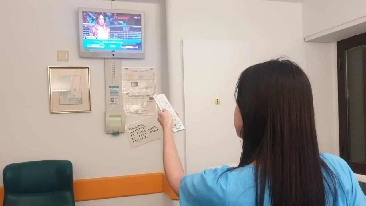 La televisión será gratis en las habitaciones del Hospital de León a partir del próximo mes.