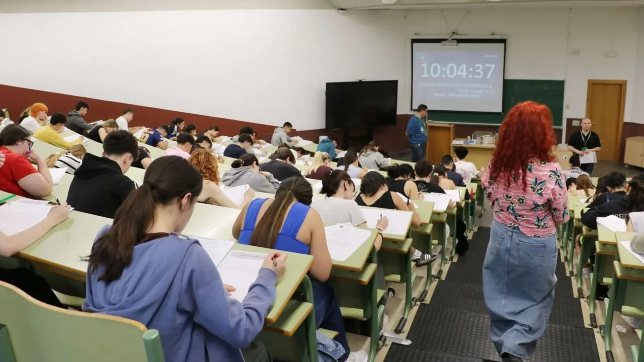 Universidad PAU 13