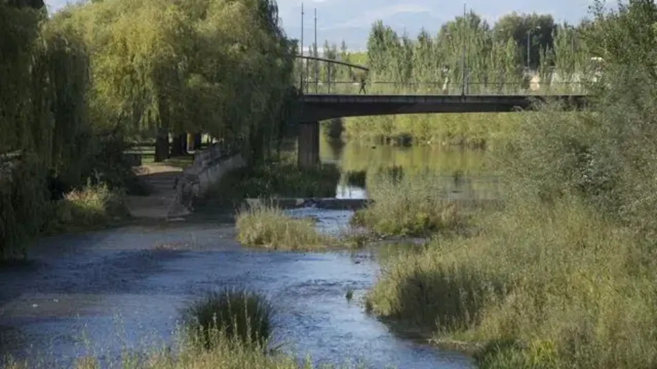 Ribera del Río Bernesga a su paso por León