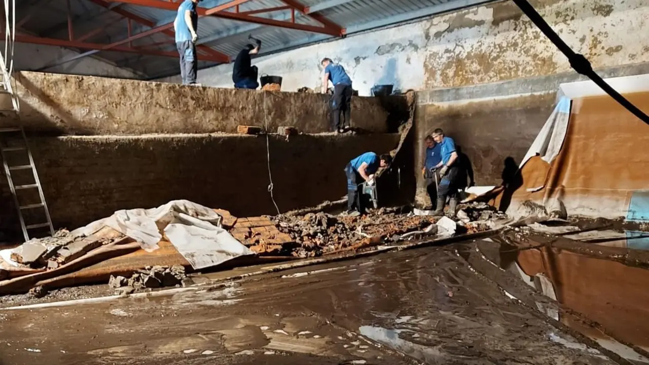 Caída del muro del depósito de agua de Villafranca del Bierzo en 2024